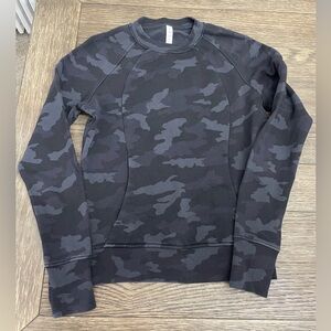 Lululemon Scuba Crew